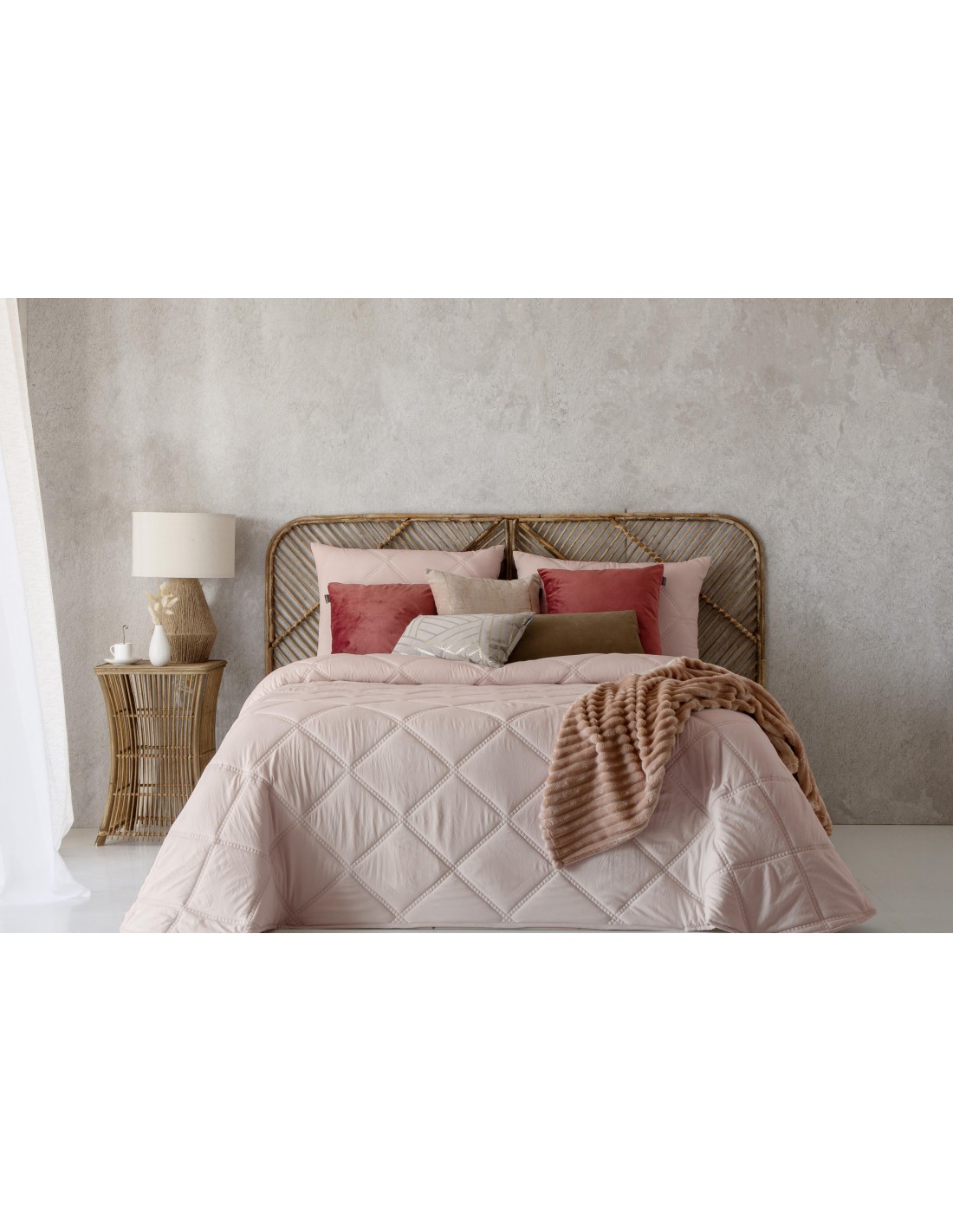 Fundeco Edredón Conforter Liso Invierno 300 Gramos Caroline