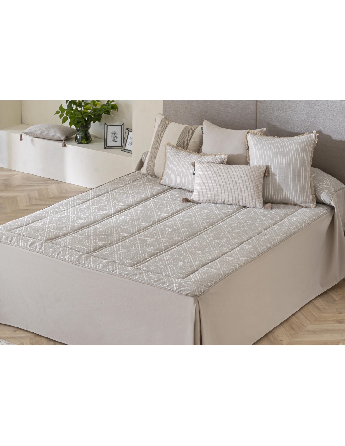 Confecciones Paula Colcha Verano Volantes Jacquard Somo