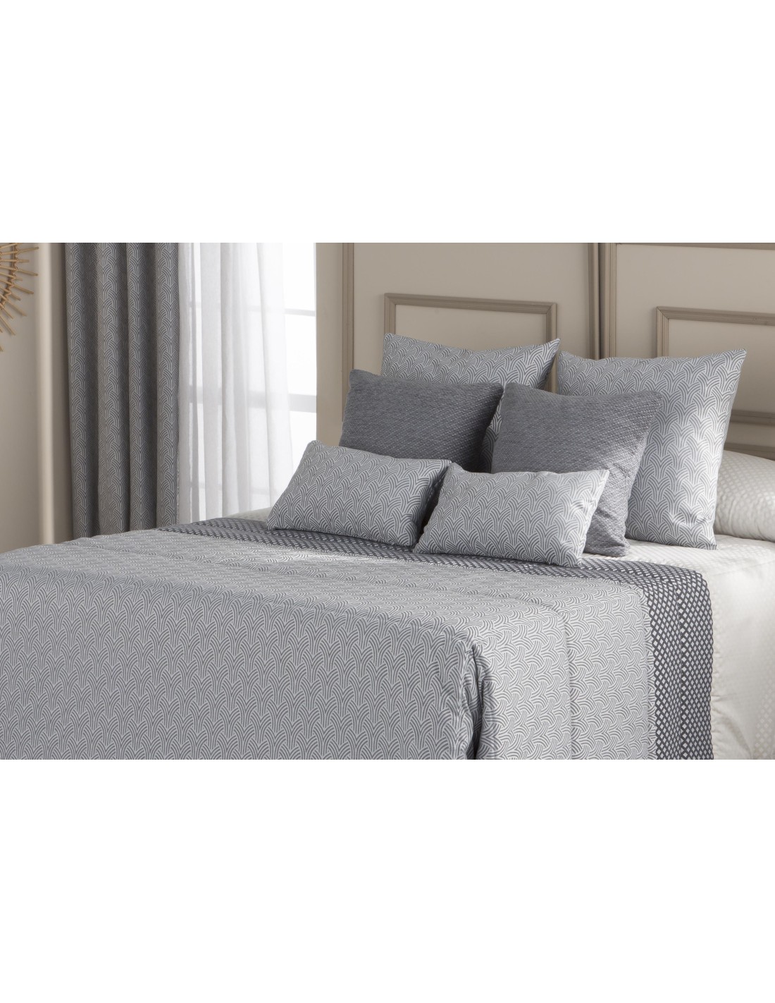 Confecciones Paula Edredón Nórdico Confort Jacquard 200 Gramos Corinto