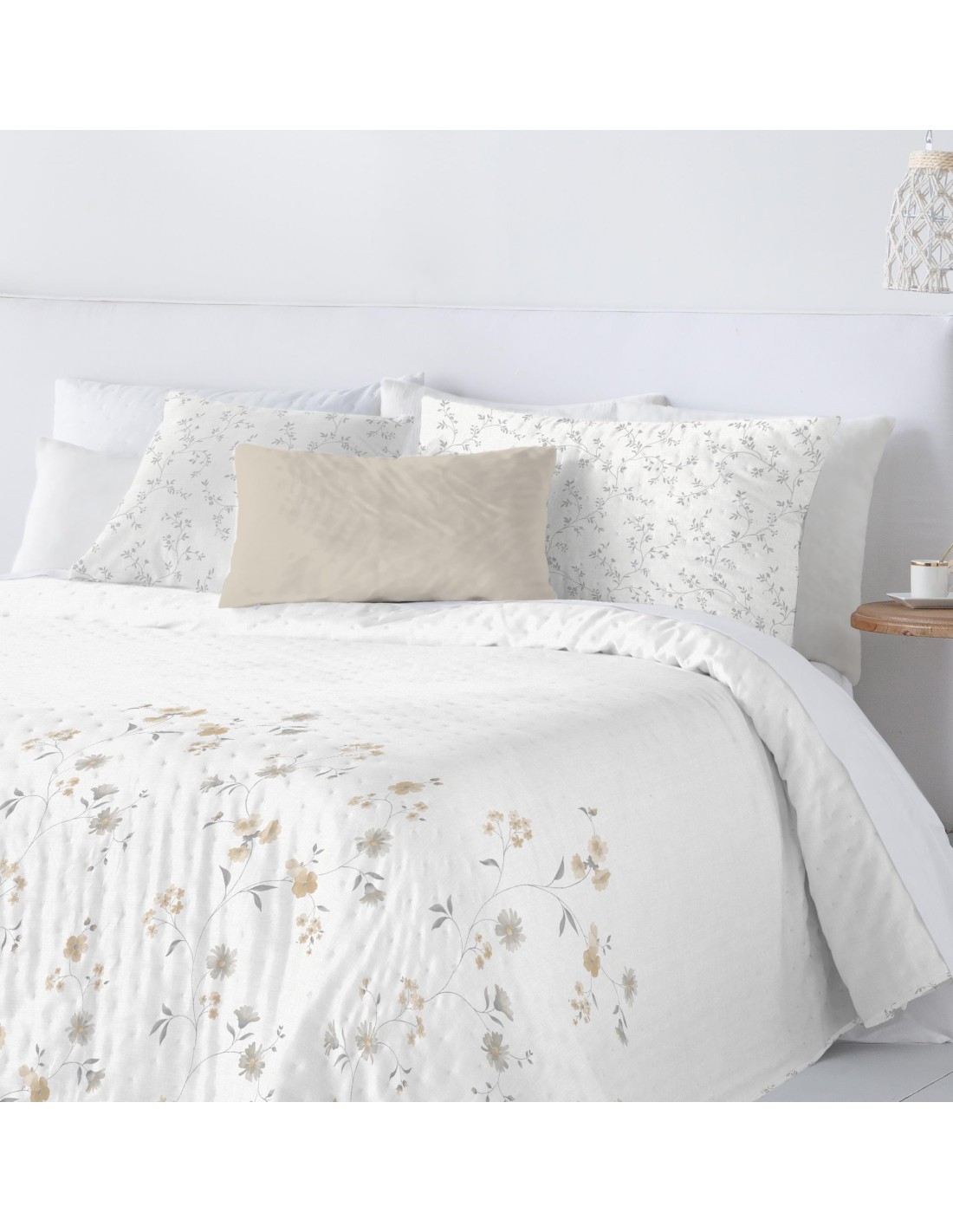 Colcha Bouti Fundeco Abril Estampado Reversible 100 Gramos