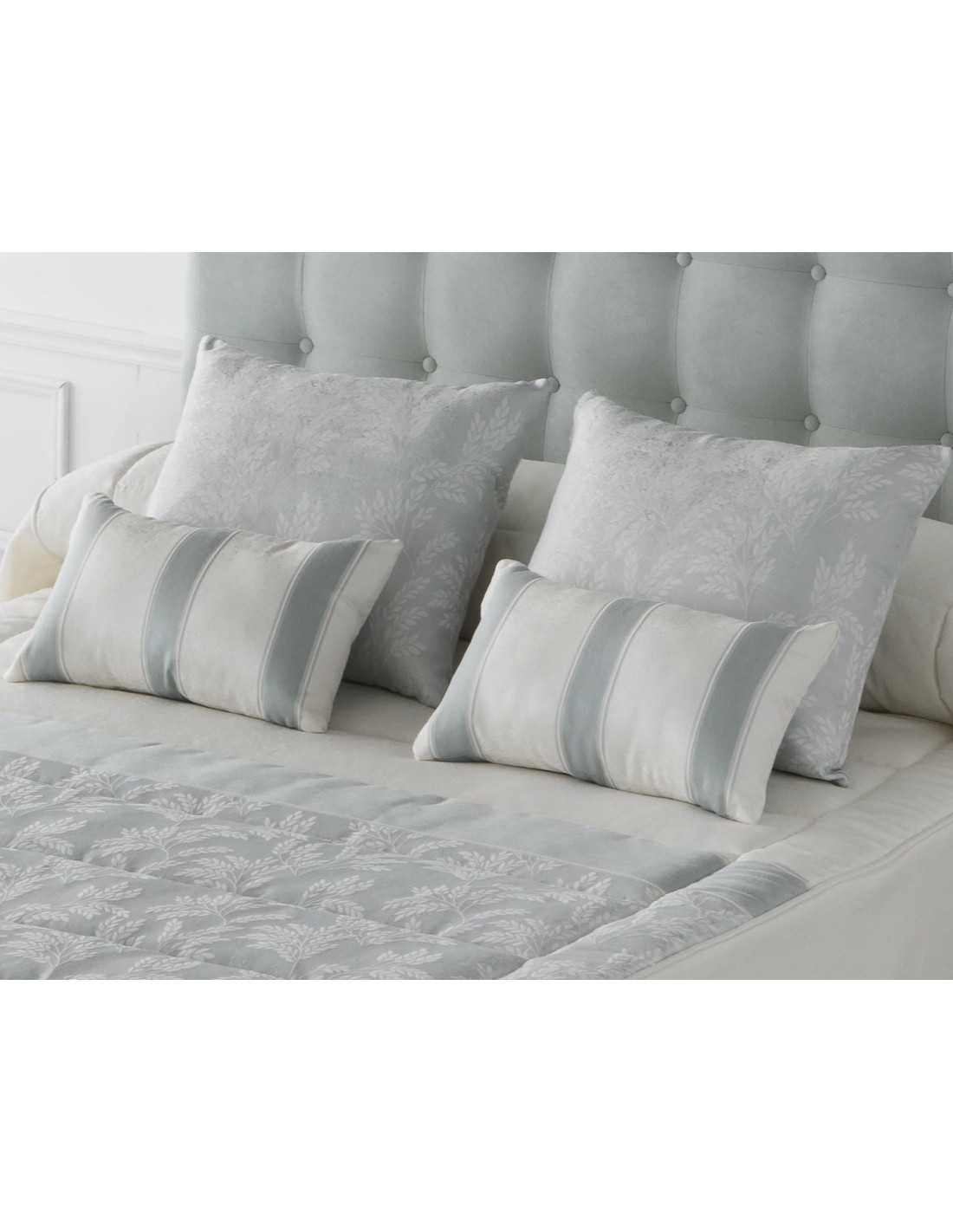 Colcha Bouti ALLURE 120 Gramos