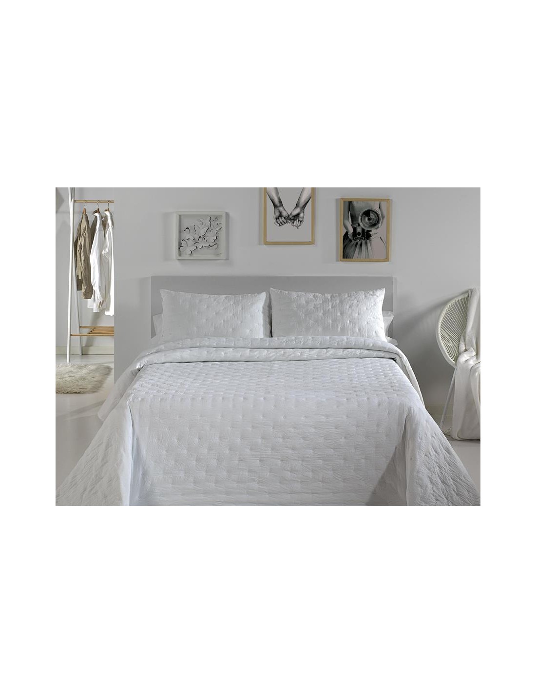 Colcha Bouti Liso 180 Gramos Pierre Cardin Dots