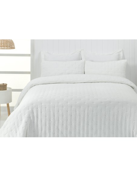 Colcha Bouti 120 Gramos Pierre Cardin Maya