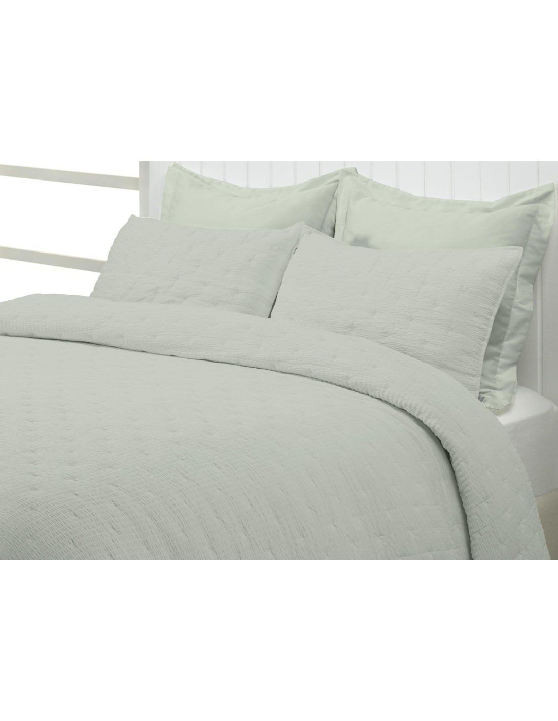 Colcha Bouti 120 Gramos Pierre Cardin Maya
