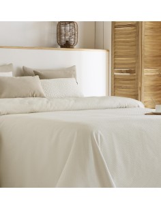 Colcha Pique Jacquard Fundeco Hoteles Lionel 2