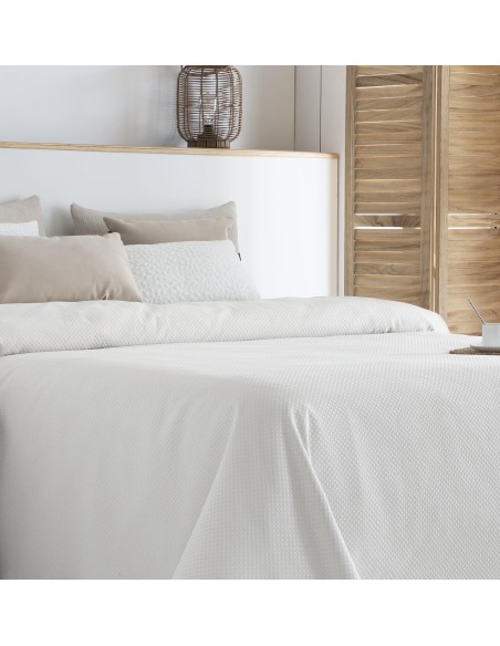 Colcha Pique Jacquard Fundeco Hoteles Lionel