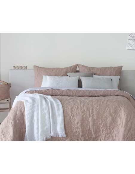 Colcha Bouti Fundeco Relieve 150 Gramos  Briana
