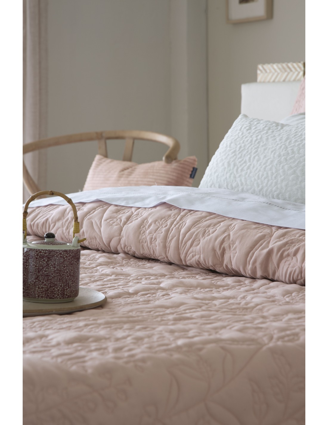 Colcha Bouti Fundeco Relieve 150 Gramos  Briana