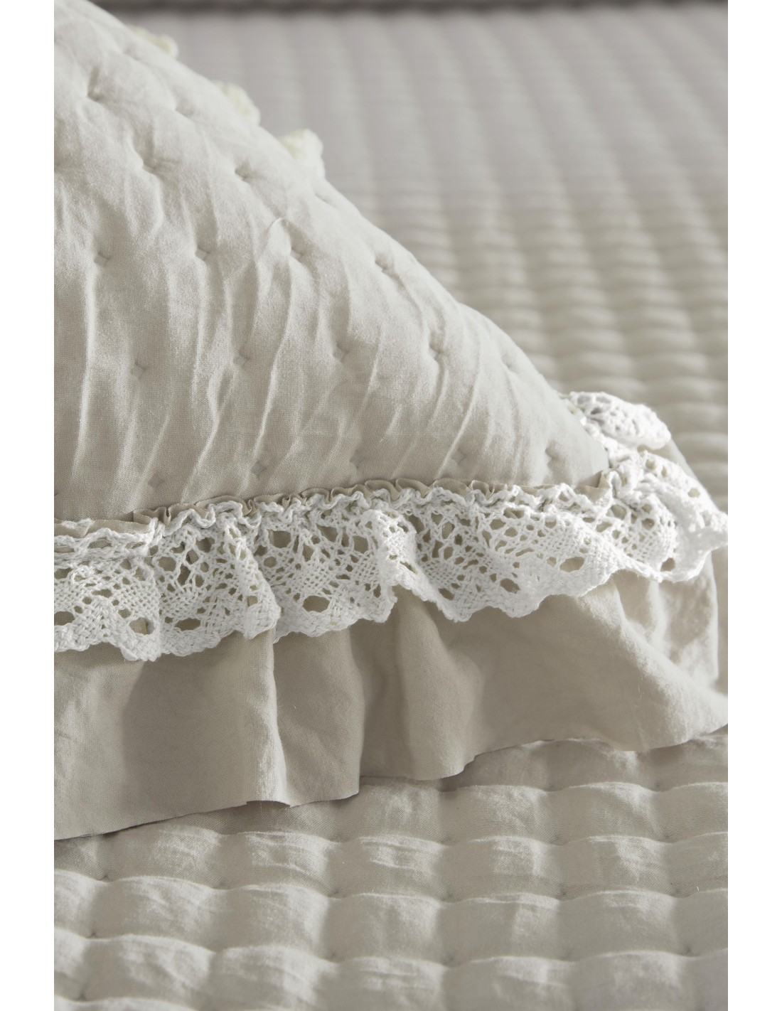 Colcha Bouti Fundeco Liso Reversible 150 Gramos Everly