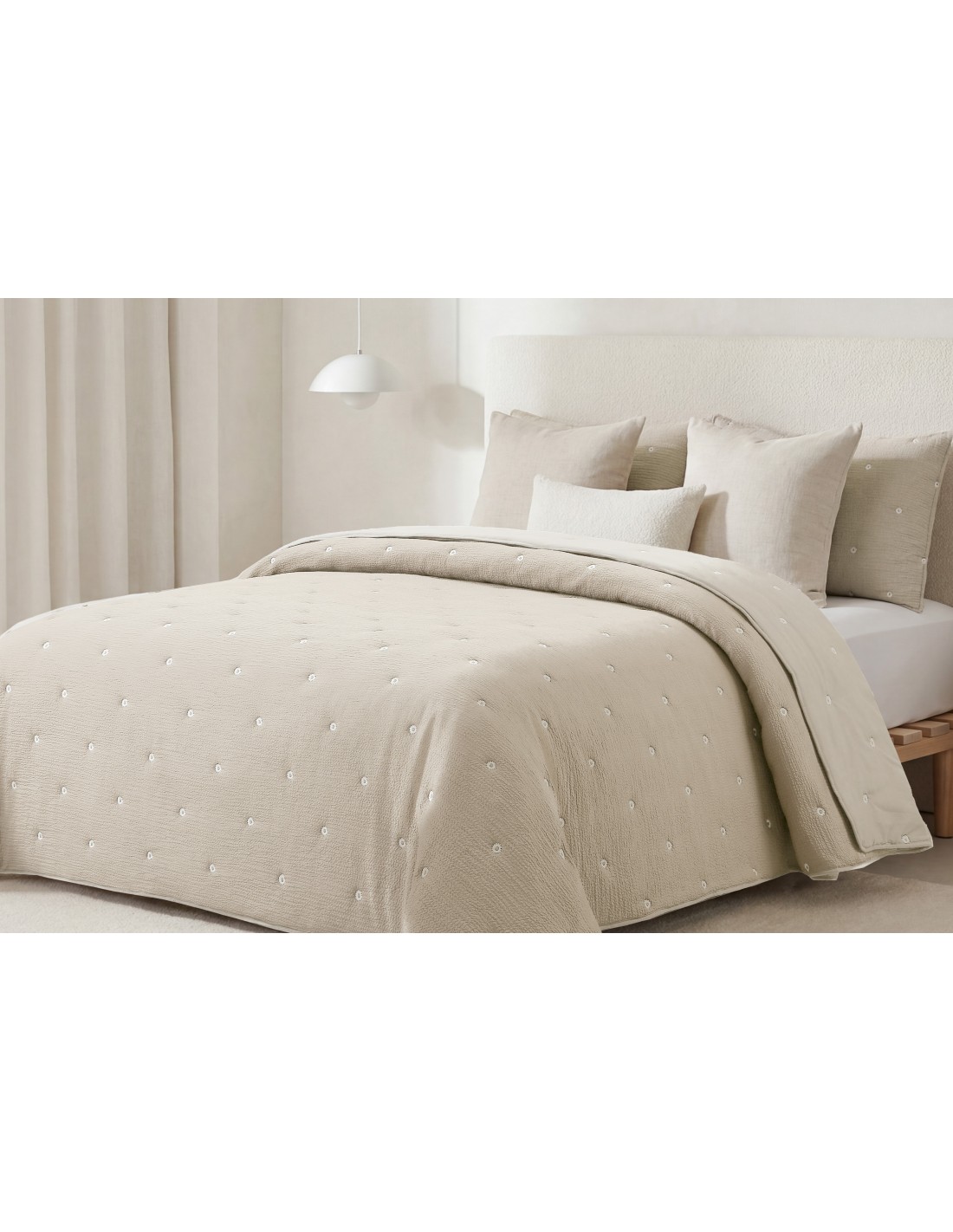 Edredón Bouti Lora Jacquard Bordado 200 Gramos Tacto Pluma